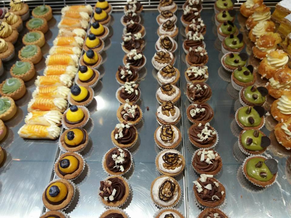 gatte vicentine cosa fare a vicenza pasticceria poggiana dove fare colazione a vicenza aperitivo vicenza vicentino donne vicentine magazine vicenza news vicenza pasticceria poggiana vicenza