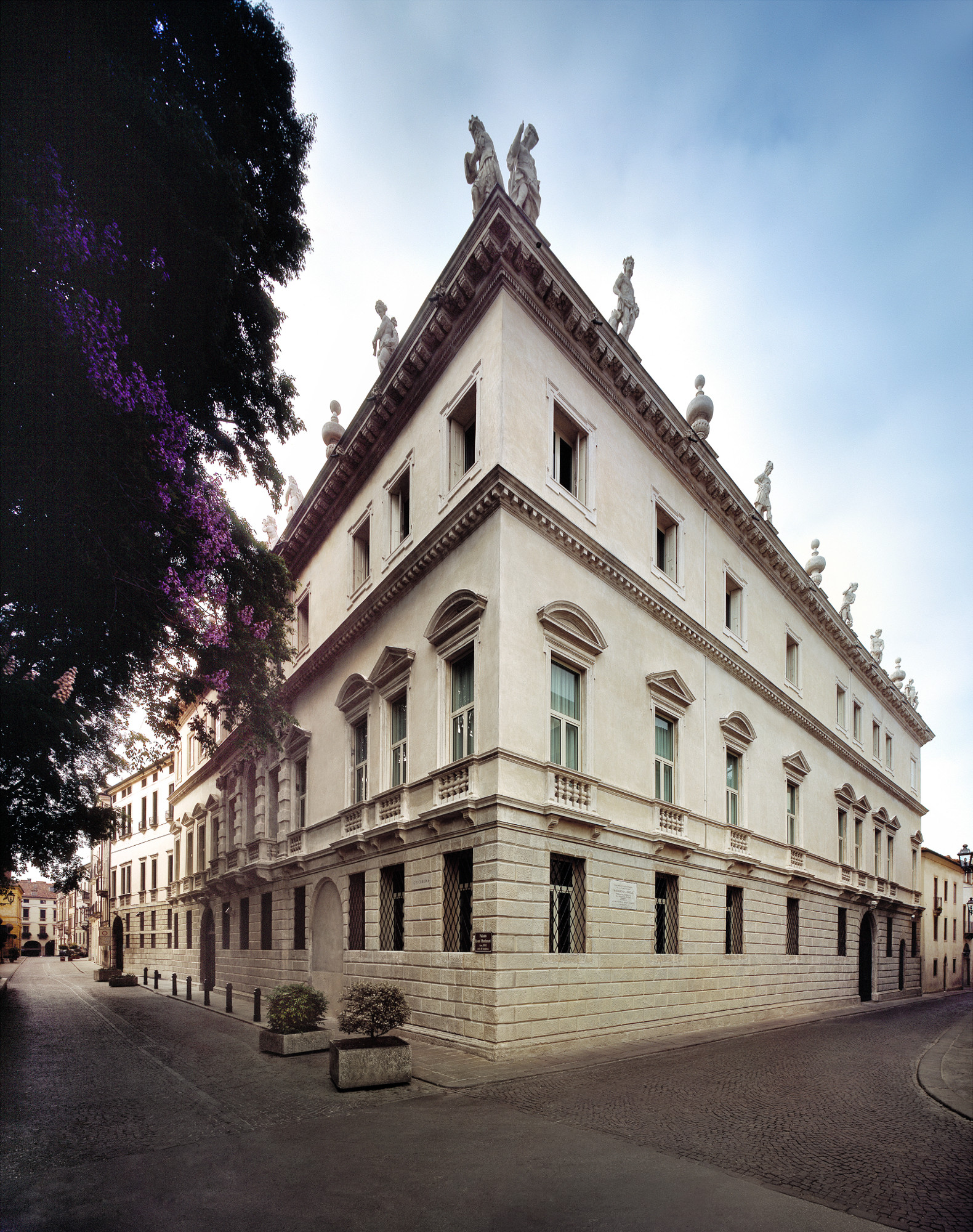 gallerie d'italia vicenza palazzo leoni montanari eventi a vicenza cosa fare a vicenza magazine veneto eventi cosa fare in veneto notizie vicenza gatte vicentine appuntamenti vicenza family lab eventi bimbi vicenza donne di vicenza gatte vicentine ilaria rebecchi