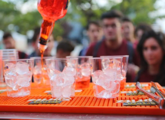 aperol spritz tour vicenza dove bere in veneto eventi a vicenza appuntamenti vicentini donne di vicenza gatte vicentine aperol vicenza spritz veneto cosa fare a vicenza cosa fare in veneto