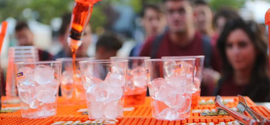 aperol spritz tour vicenza dove bere in veneto eventi a vicenza appuntamenti vicentini donne di vicenza gatte vicentine aperol vicenza spritz veneto cosa fare a vicenza cosa fare in veneto