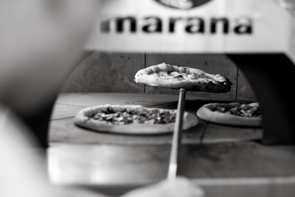 dove manigare la pizza a vicenza pizzeria veneto magazine vicenza eventi veneto dove mangiare in veneto ristoranti vicenza pizza a vicenza acqua e farina rosario giannattasio pizzeria soffio di grano impasto pizza vicenza pizzeria asporto vicenza ilaria rebecchi gatte vicentine donne di vicenza