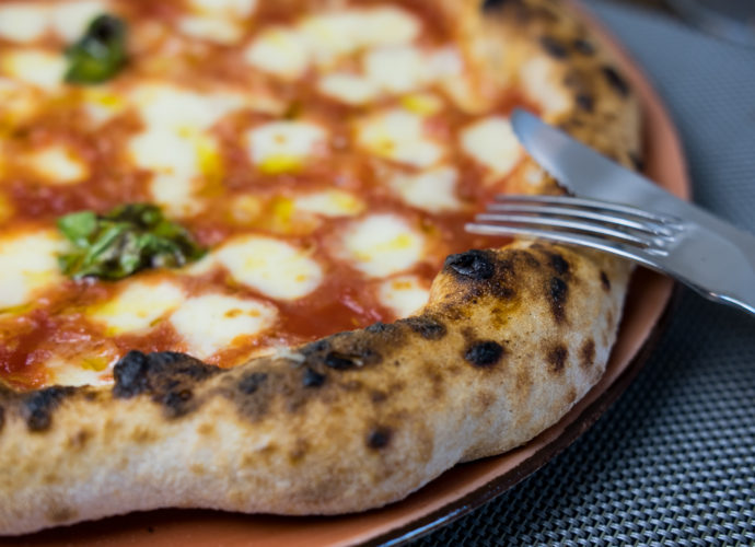 dove manigare la pizza a vicenza pizzeria veneto magazine vicenza eventi veneto dove mangiare in veneto ristoranti vicenza pizza a vicenza acqua e farina rosario giannattasio pizzeria soffio di grano impasto pizza vicenza pizzeria asporto vicenza ilaria rebecchi gatte vicentine donne di vicenza