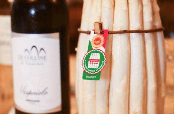 Asparagi e vespaiolo 2019 Breganze eventi in veneto magazine vicenza donne venete Gatte Vicentine consorzio Breganze asparagi bianco vicenza cosa fare in veneto cosa fare a vicenza Ristoranti veneto Ristoranti vicenza mangiare in veneto mangiare a vicenza vino veneto vespaiolo vicenza 